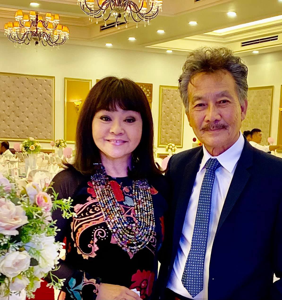 Ca sĩ Hương Lan giã từ sân khấu ở tuổi 67, ngại khi bị gọi là 'danh ca', hôn nhân hạnh phúc hơn 35 năm với chồng kĩ sư  - Ảnh 5